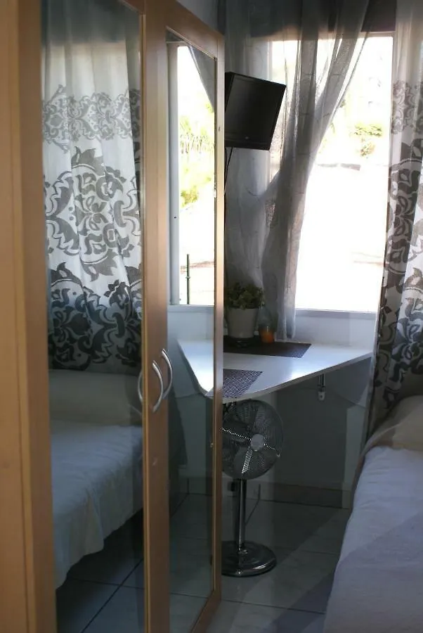 Rooms Complex 